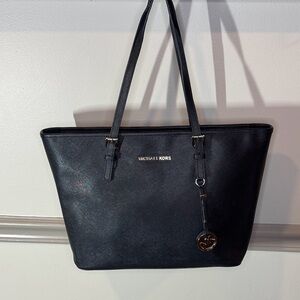 Michael Kors Jet Set Black Leather Saffiano Tote Bag - Gold Hardware - EUC